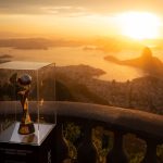 Troféu da Copa do Mundo Feminina em visitação ao Rio de Janeiro