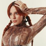 Cella em ensaio com figurino inspirado na Amazônia para show em Parintins