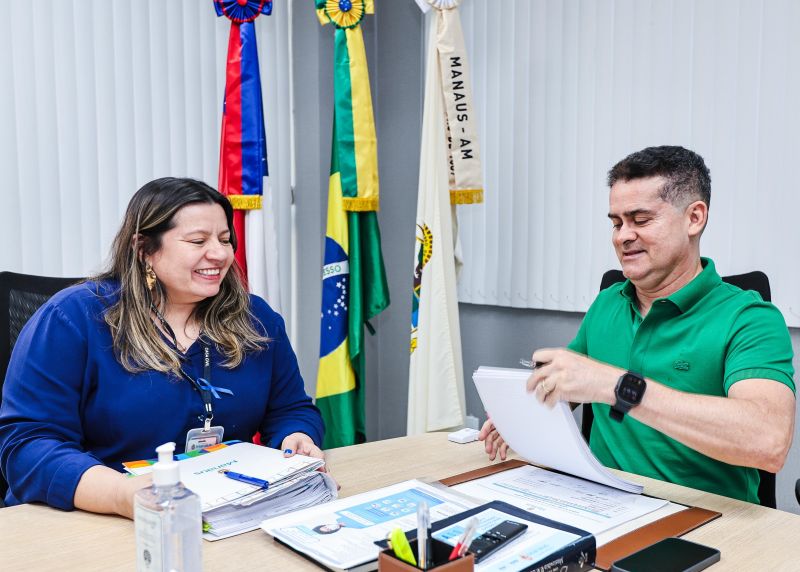 Prefeito David Almeida anuncia reajuste de 5,48% para servidores de Manaus