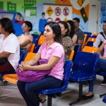 Alunos participando de curso gratuito oferecido pelo Detran-AM em Manaus