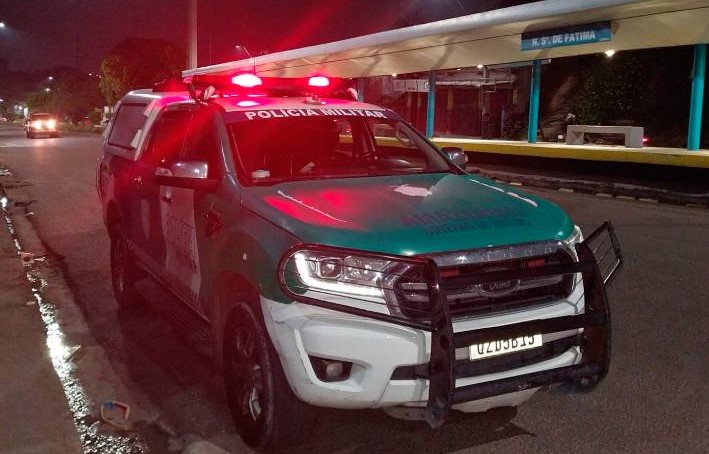 Viatura da Polícia Militar do Amazonas em patrulhamento na zona Leste de Manaus