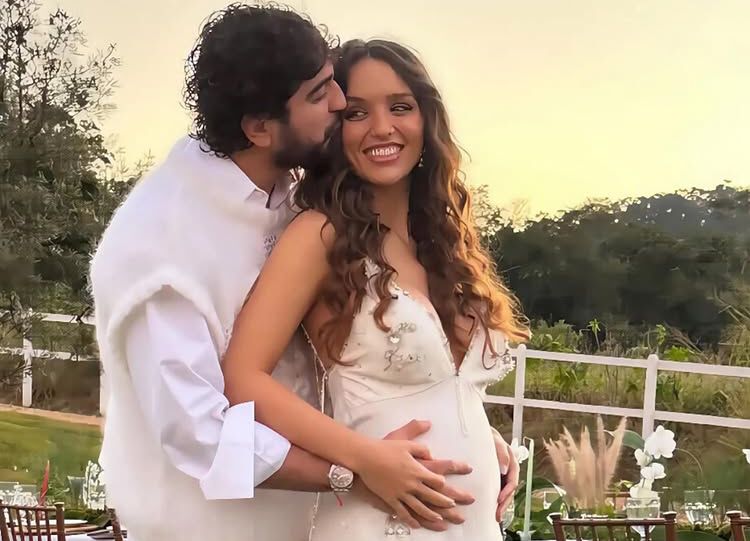 Rafa Kalimann e Nattan comemoram chá revelação e descobrem que esperam uma menina chamada Zuza