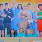 Atendimento no Sine Manaus com candidatos em busca de vagas de emprego