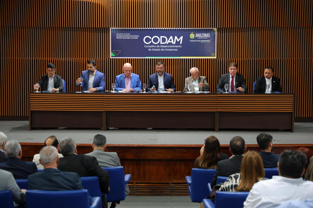 Wilson Lima destaca investimentos e empregos durante reunião do Codam no Amazonas