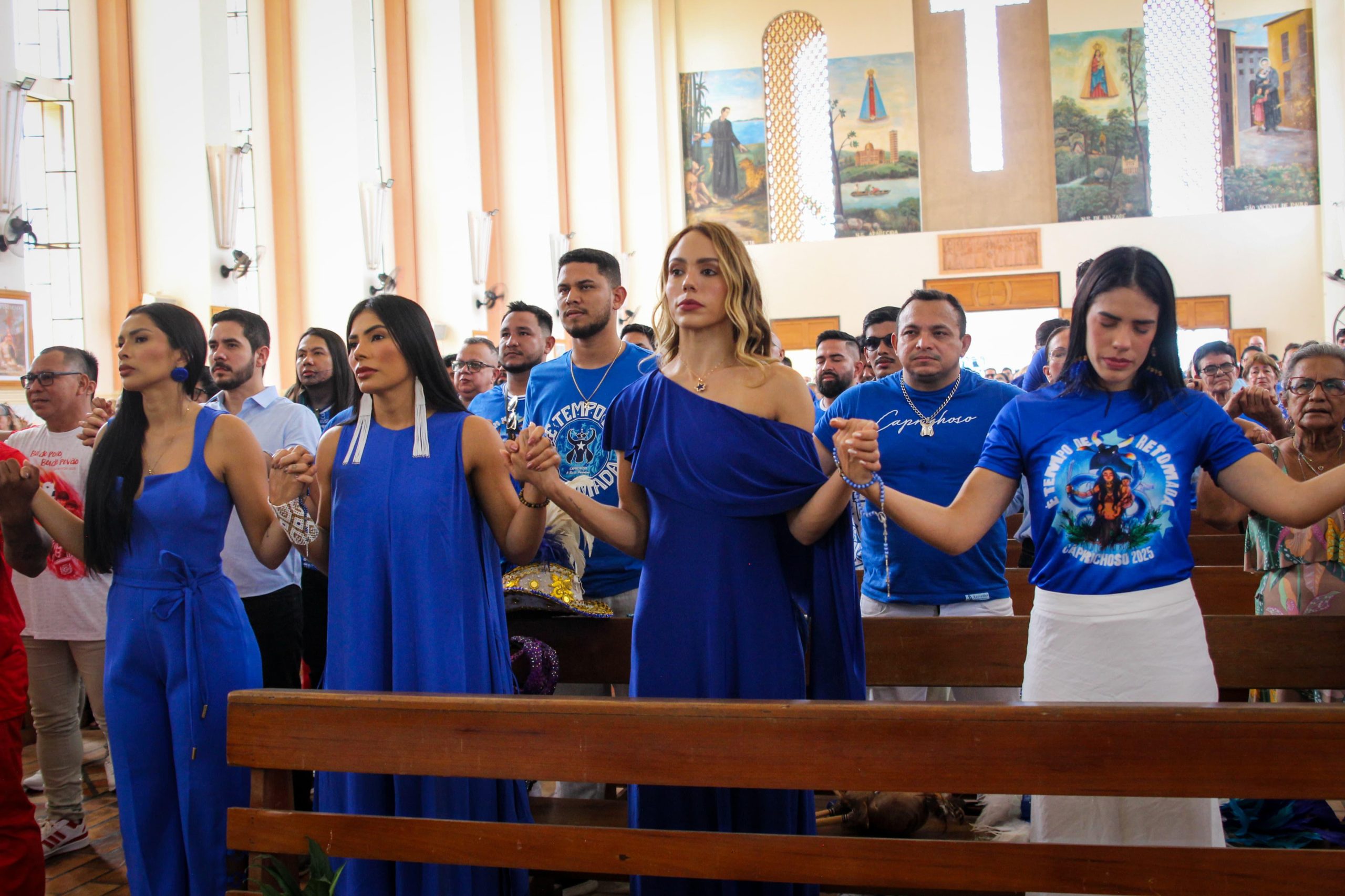 Boi Caprichoso celebra Festival de Parintins em Missa na Catedral