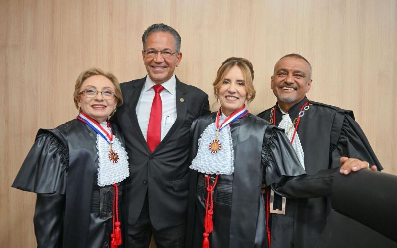 Lia Guedes e Ida Maria tomam posse como desembargadoras do TJAM