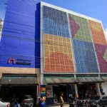 Profissionais de saúde atendem população em ação itinerante na Galeria dos Remédios, Centro de Manaus