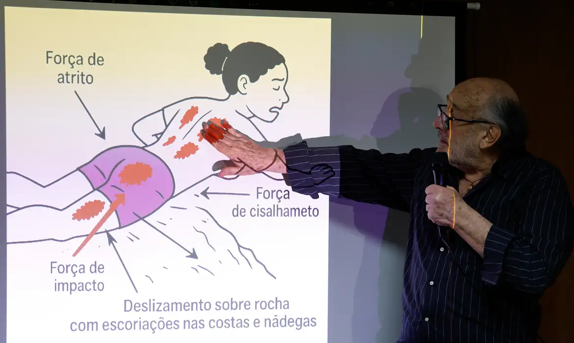 Juliana Marins, jovem brasileira que caiu no vulcão Rinjani, na Indonésia