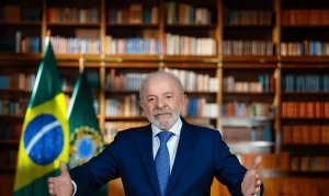 Presidente Lula em pronunciamento oficial sobre ameaças tarifárias dos EUA