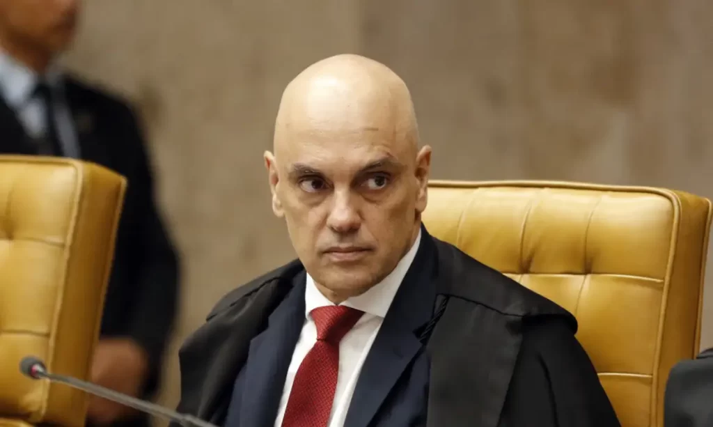 Ministro Alexandre de Moraes durante sessão no STF