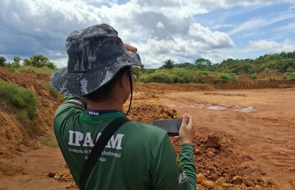 Ipaam monitora atividades na mineraçao