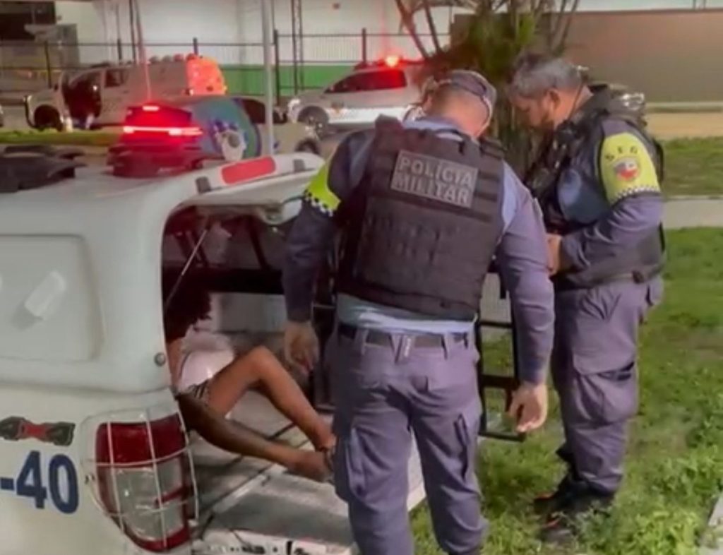 Policiais prendem suspeitos de envolvimento na morte de psicólogo em Manaus