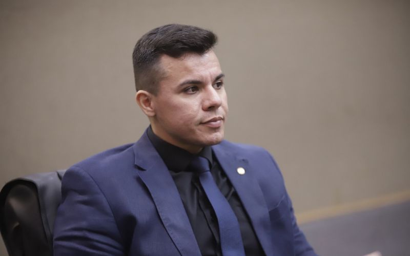 Wanderley Monteiro gasta R$ 420 mil com divulgação em mandato ‘morno’