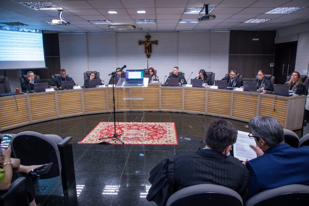 Sessão do TRE-AM julga caso de deepfake em propaganda eleitoral de 2024 em Envira