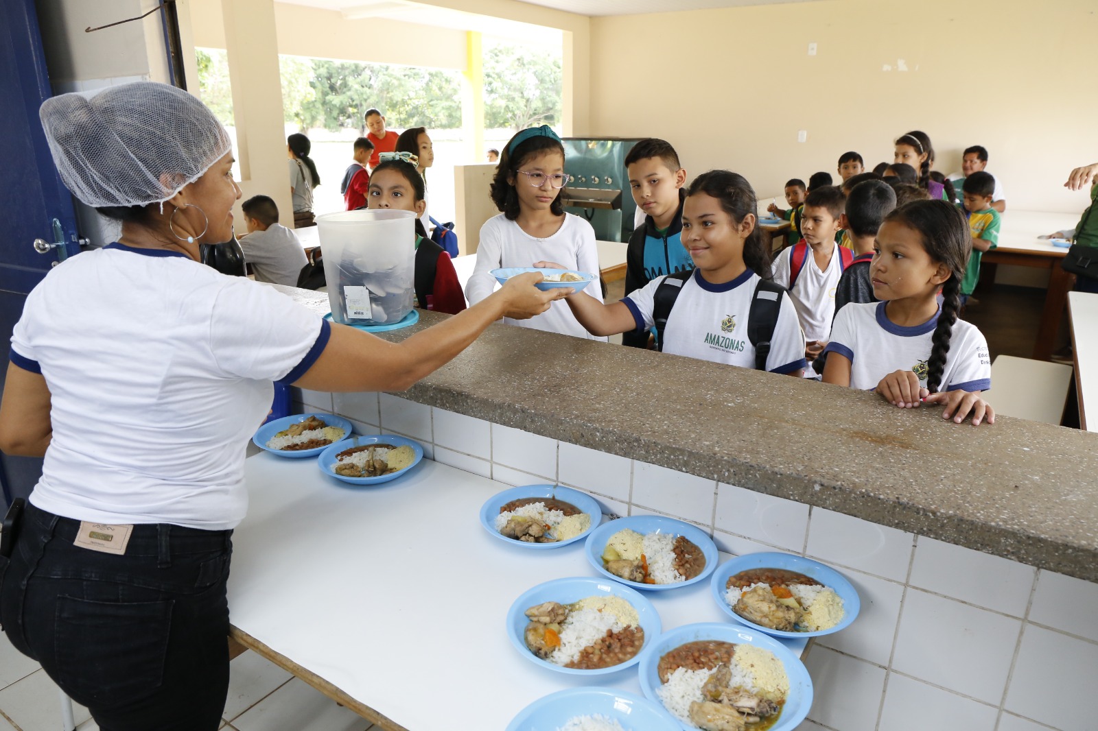 Manaus recebe 16 países em missão internacional sobre merenda escolar