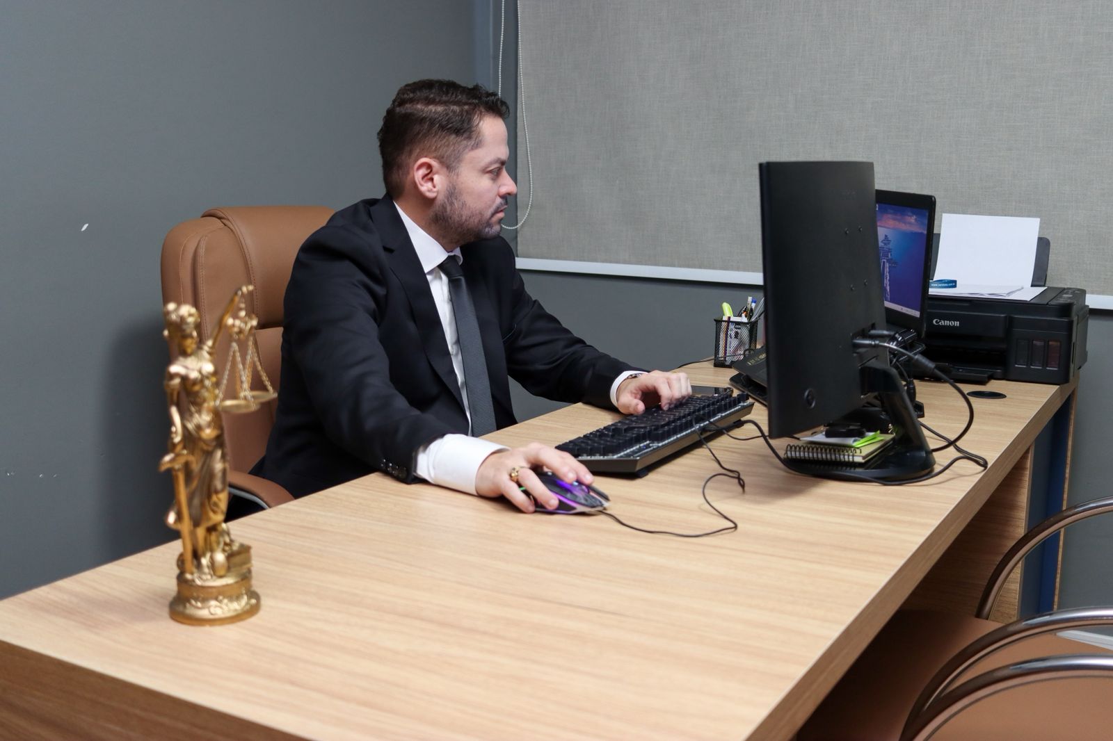 Desafios da advocacia marcam trajetória de profissionais