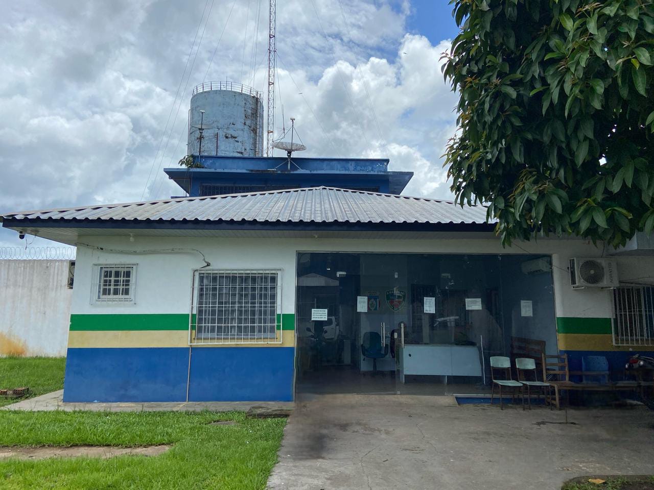 Homem é preso por violência doméstica contra mãe idosa em Juruá