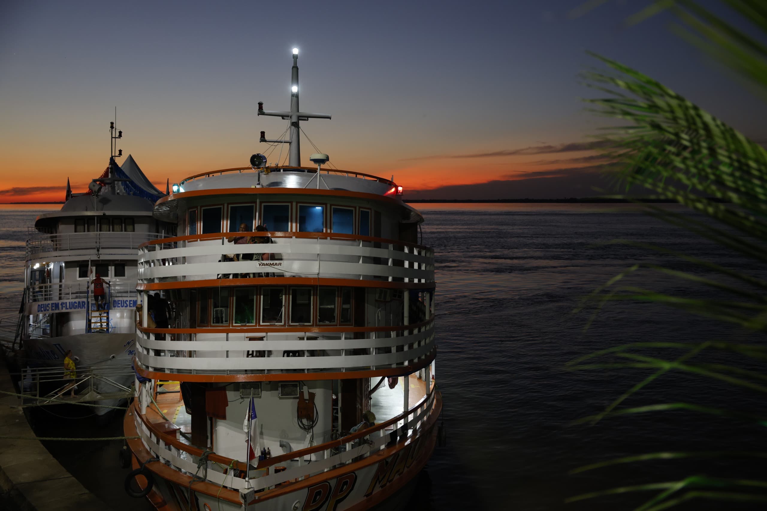 MP investiga se idosos têm passagem grátis negada em barcos no AM