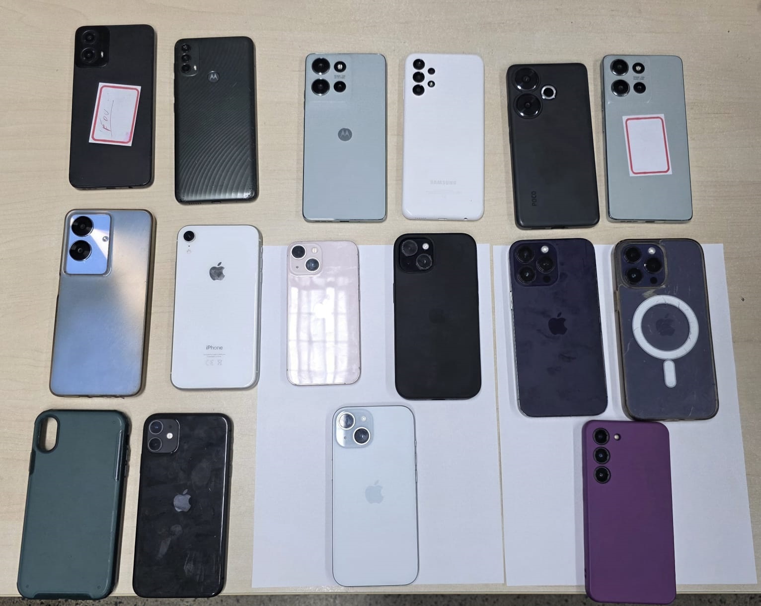 Homem é preso ao tentar vender celulares roubados na saída da Tardezinha em Manaus