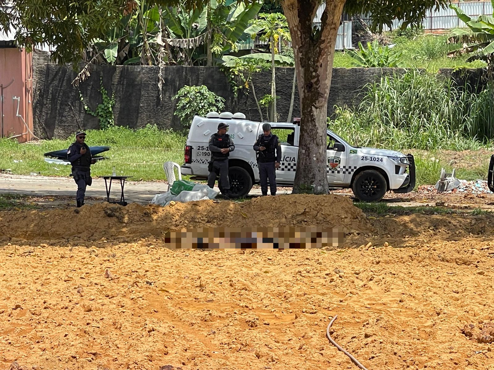 Homem é assassinado com mais de 10 tiros na avenida do Turismo, em Manaus