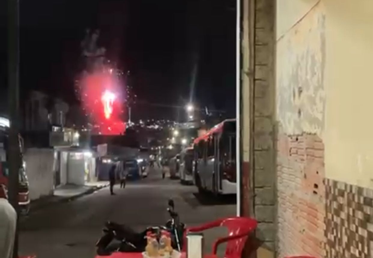 VÍDEO: Facção faz foguetório para comemorar suposto domínio de bairro em Manaus