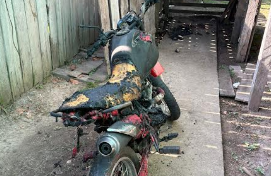 Homem é preso após tentar furtar gasolina e incendiar motocicleta em Canutama