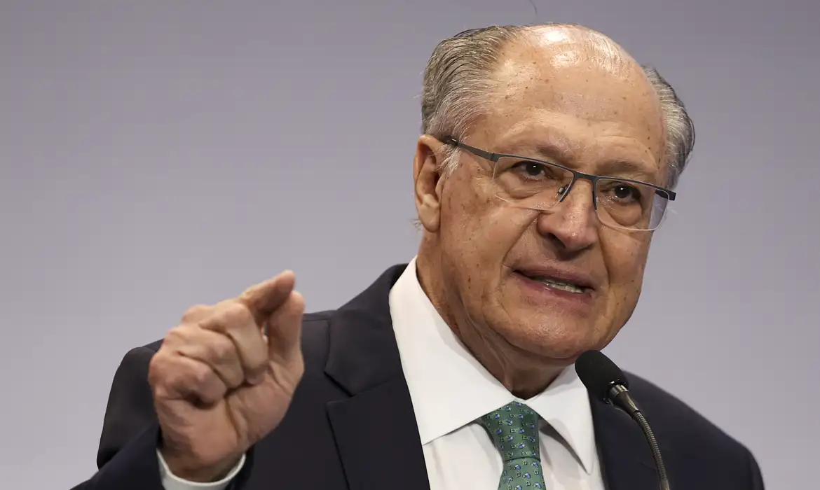Alckmin garante que medidas contra tarifaço dos EUA não terão impacto fiscal
