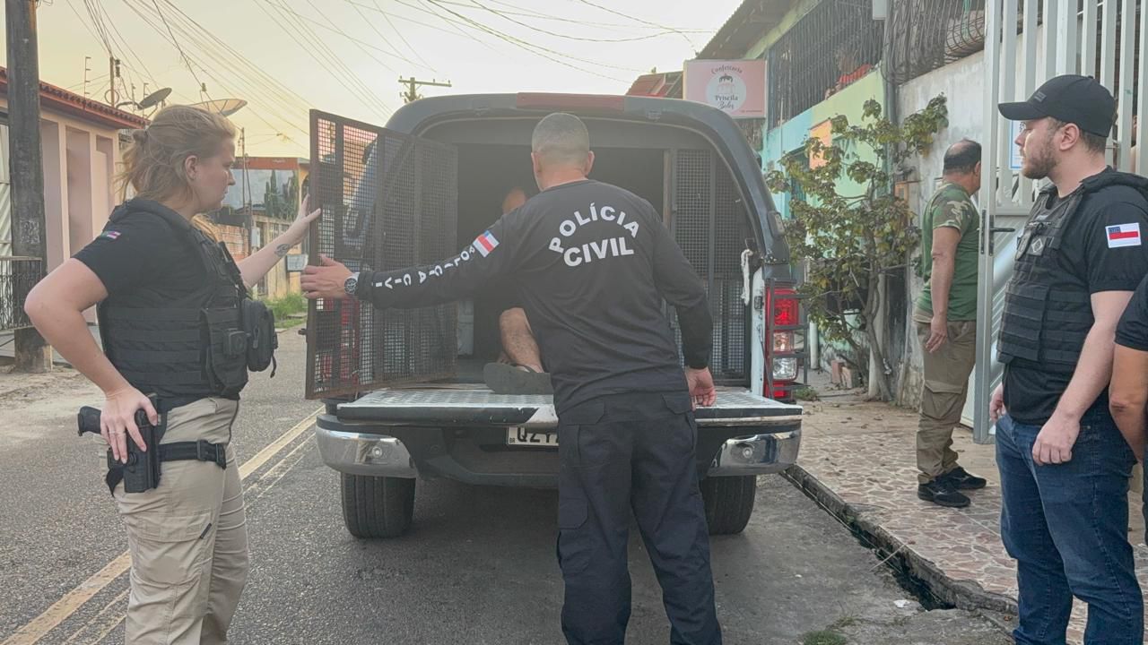Policiais apresentam suspeito de abusar sexualmente de sobrinha em Manacapuru