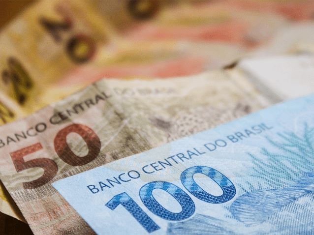 Comissão eleva recursos do Fundo Eleitoral para 2026