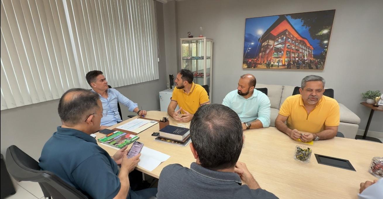 David Almeida confirma provas do concurso da Semed para dezembro, com 1,5 mil vagas