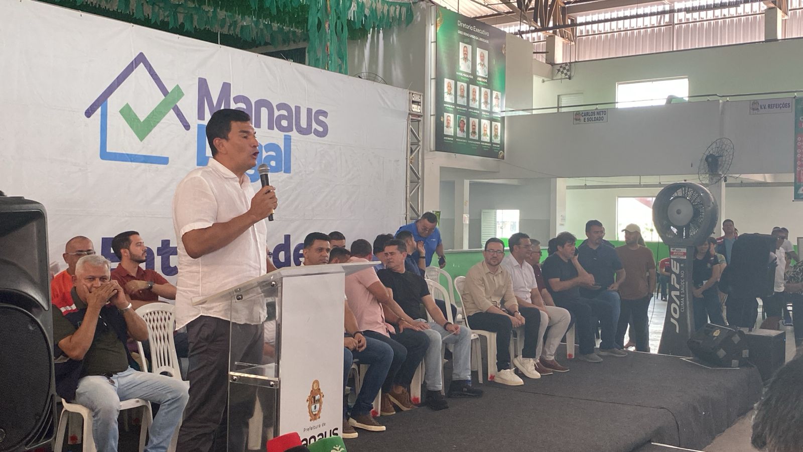 Mais de 600 famílias realizam sonho da casa própria com registro definitivo em Manaus