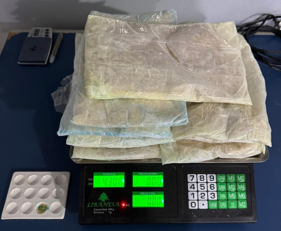 Mulher é presa com cocaína no corpo no Aeroporto de Tabatinga, no AM