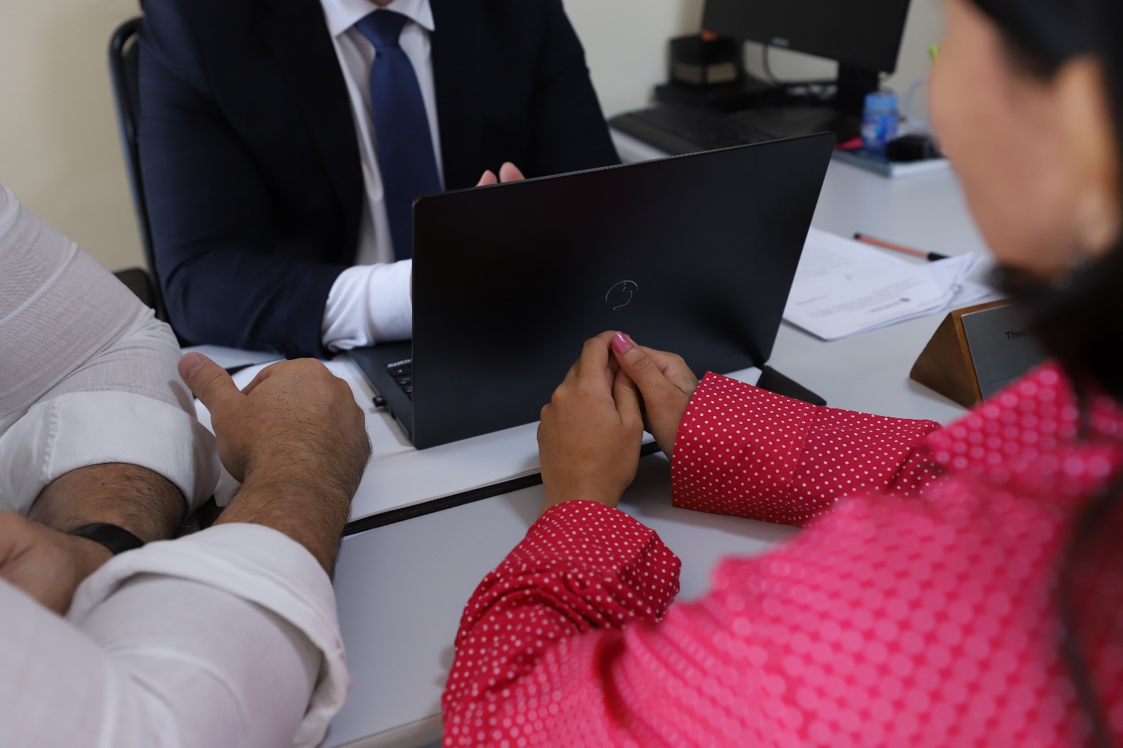 Indígena estuprada por PMs segue sem poder voltar para casa por omissão da Funai