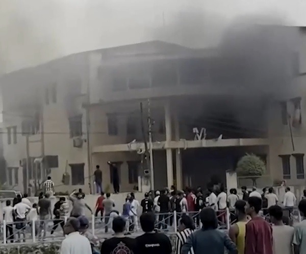 Renúncia no Nepal após protestos violentos liderados por jovens