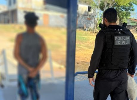 Pai é preso por entregar filha de 11 anos para viver como mulher de homem de 37 anos no AM