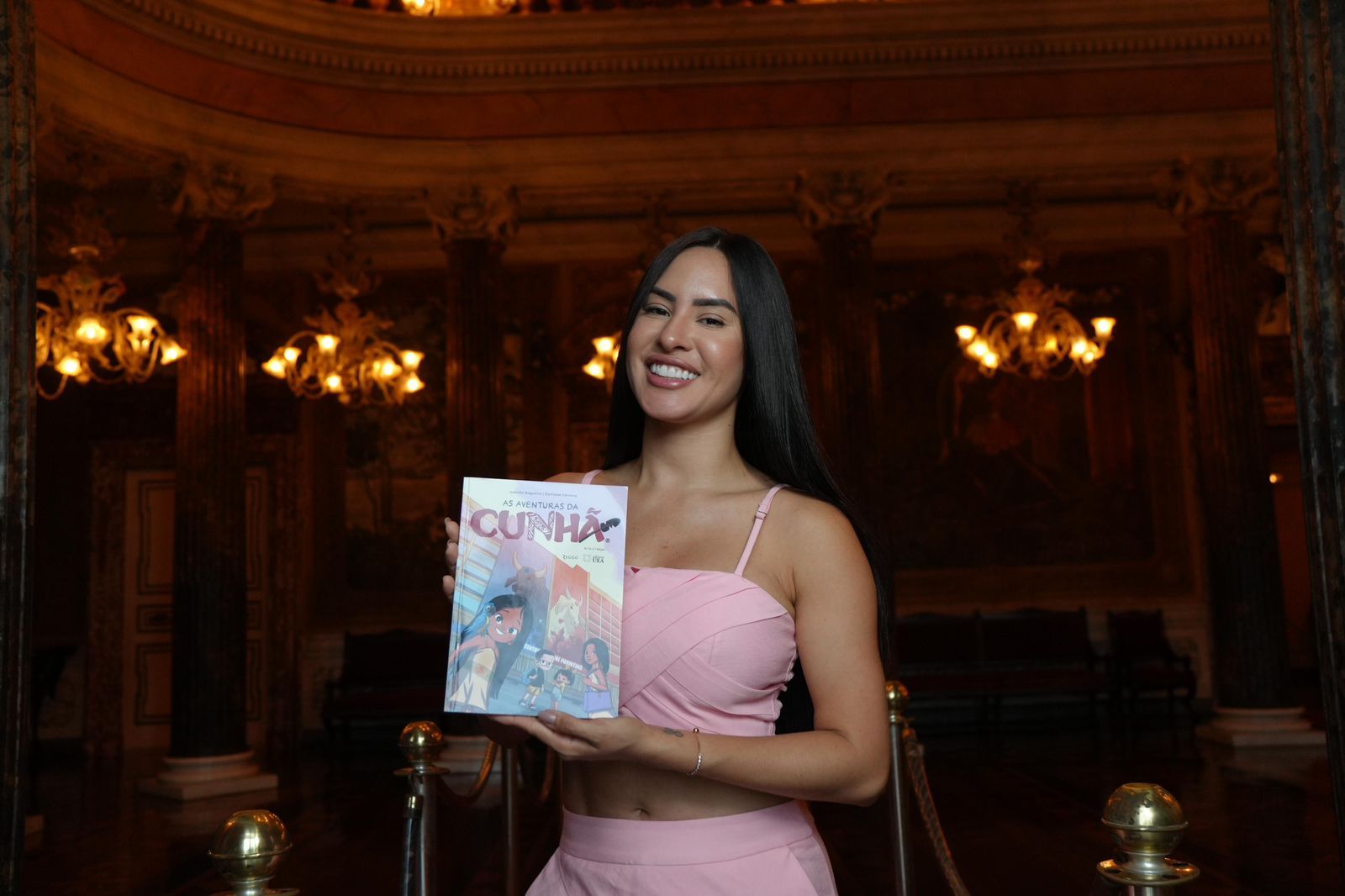 Lançamento da 2ª edição de ‘As Aventuras da Cunhã’ no Largo