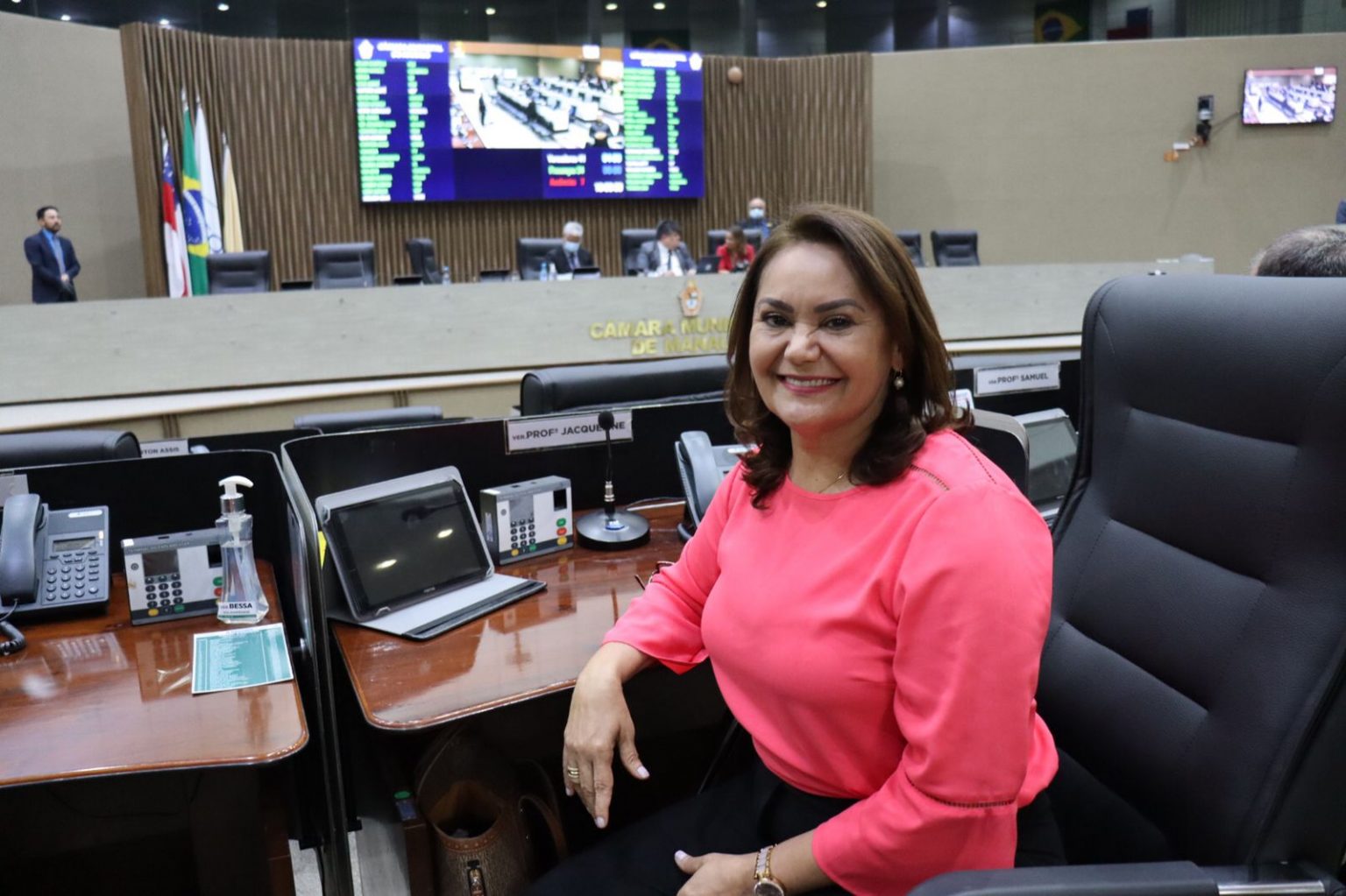 Professora Jacqueline confirma ida para a Aleam