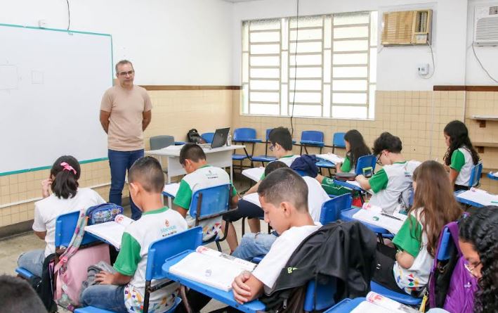 Divulgado edital do concurso da Semed com mais de mil vagas