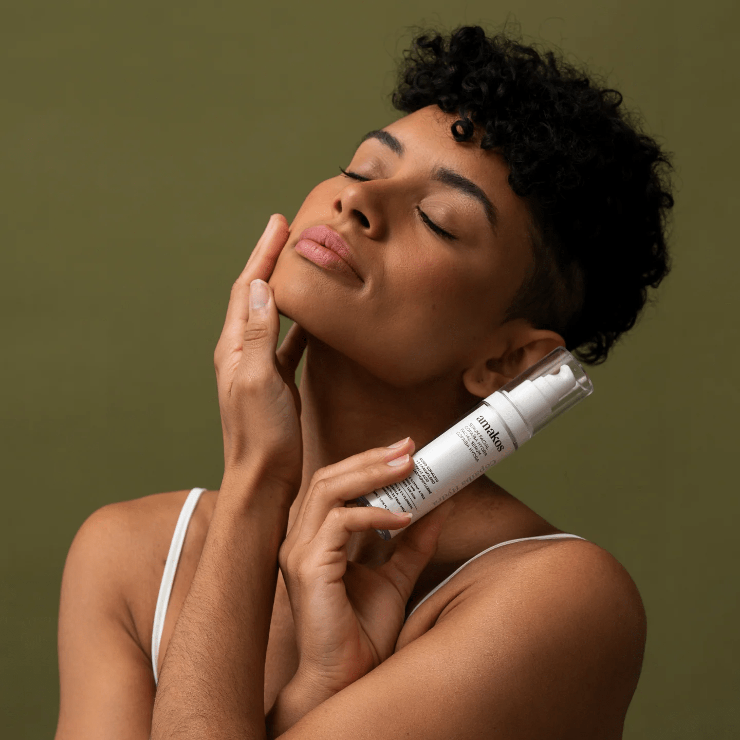 Amakos leva Sérum de Copaíba ao Amazon Poranga Fashion 2025