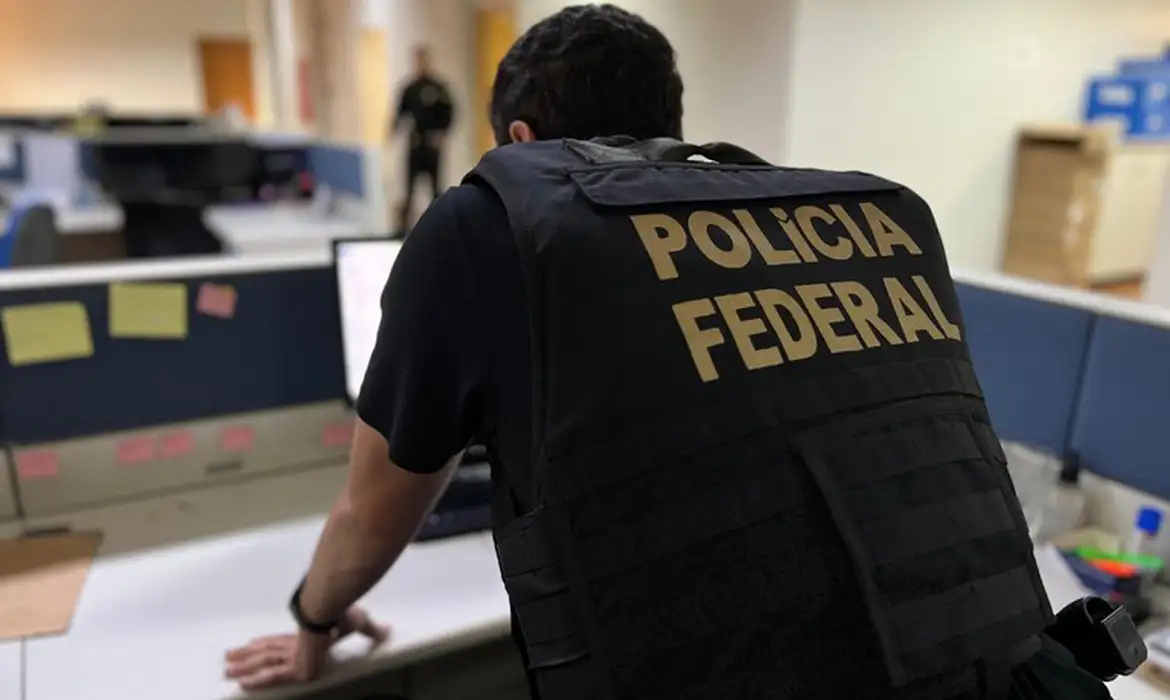 Grupo criminoso é alvo de operação da PF por fraudar concursos públicos