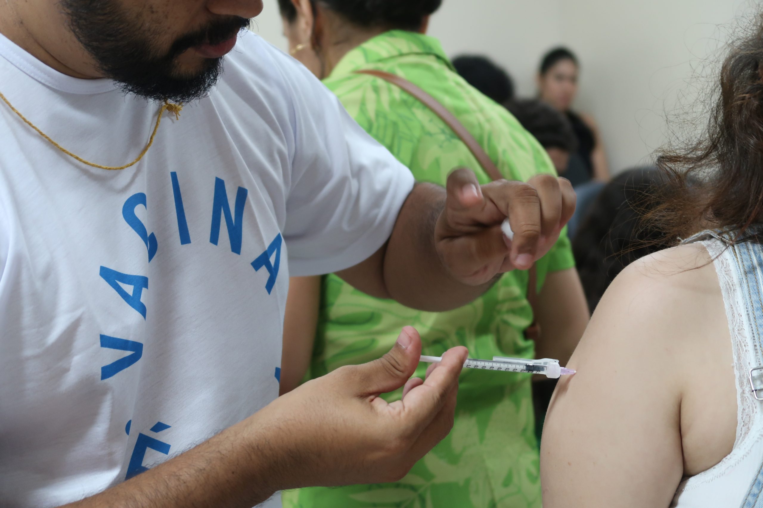 Fiocruz e Semsa vacinam 485 no Dia D em Manaus