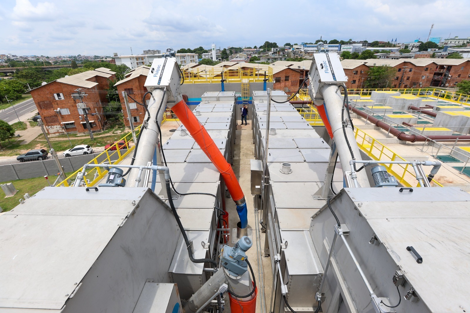 Manaus entrega primeira etapa da ETE Raiz e amplia tratamento de esgoto