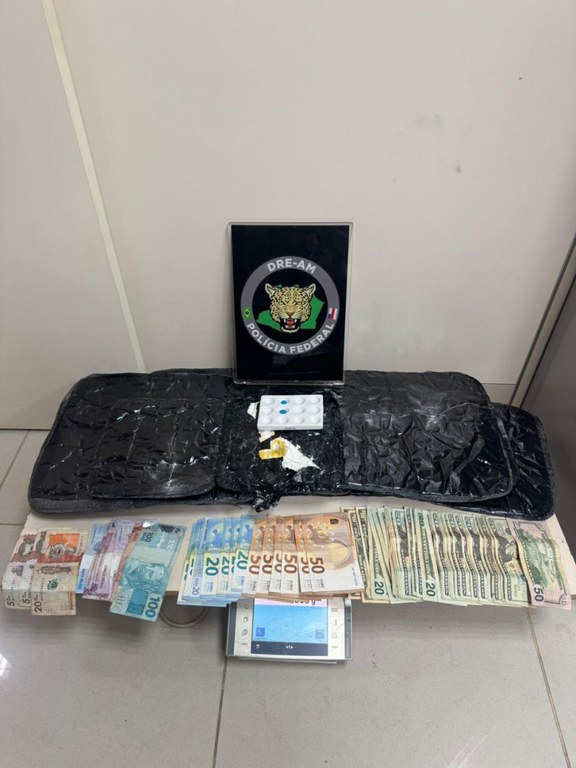 PF prende dupla no Aeroporto de Manaus com cocaína destinada à Europa