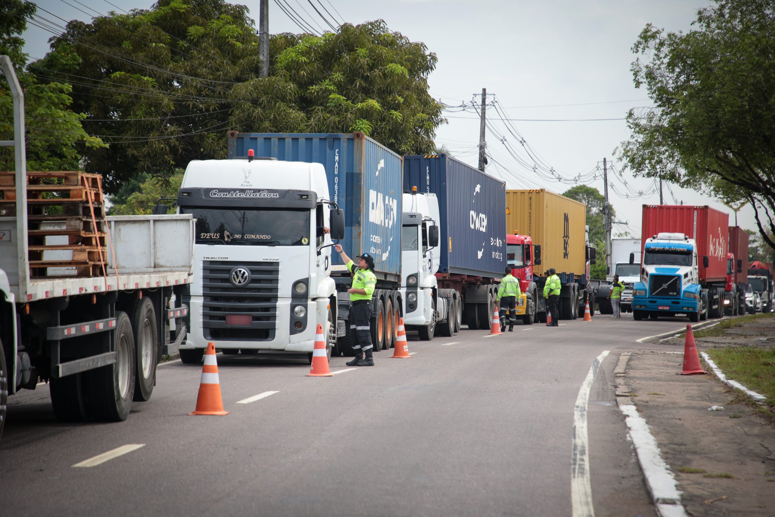 Operação ‘Carga Pesada’ intensifica fiscalização no Distrito Industrial