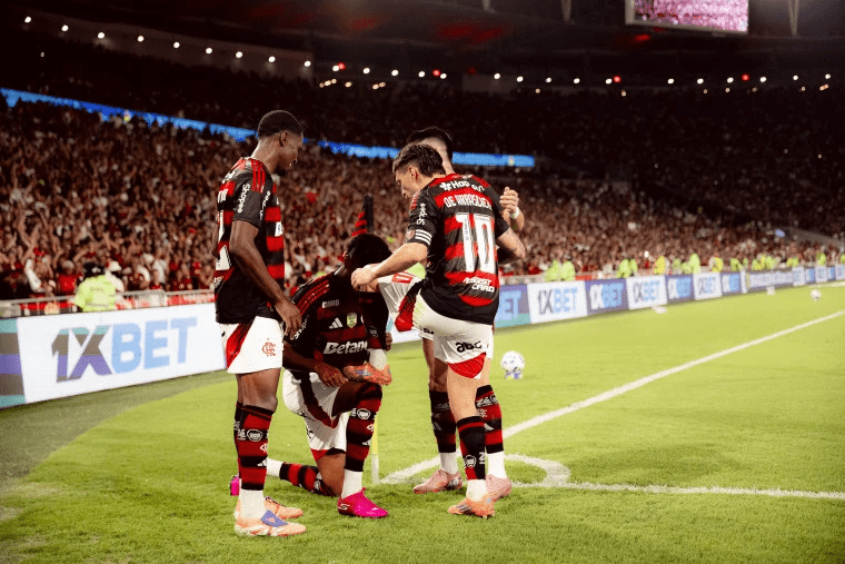 Flamengo pode conquistar título antecipado nesta terça-feira (25)