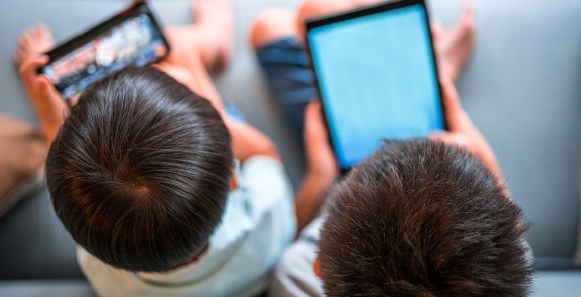 Férias, sono e atenção: menos telas, mais vínculos