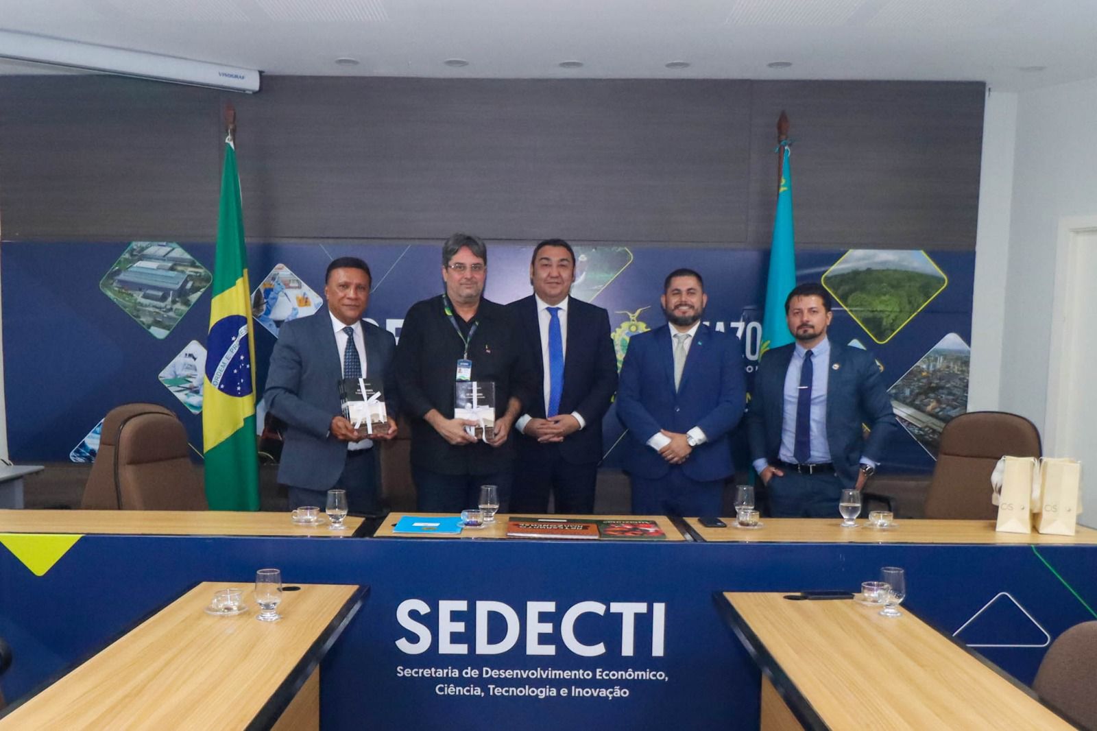 Cazaquistão amplia parcerias com o Amazonas em visita oficial