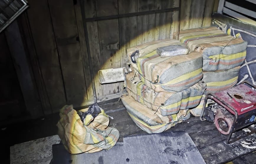 Homem é preso com 210 kg de drogas no AM; prejuízo ao crime chega a R$ 4,5 milhões