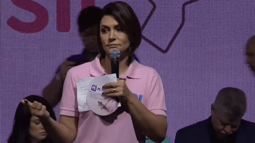 Michelle Bolsonaro critica STF e diz que Congresso está ‘de joelhos’