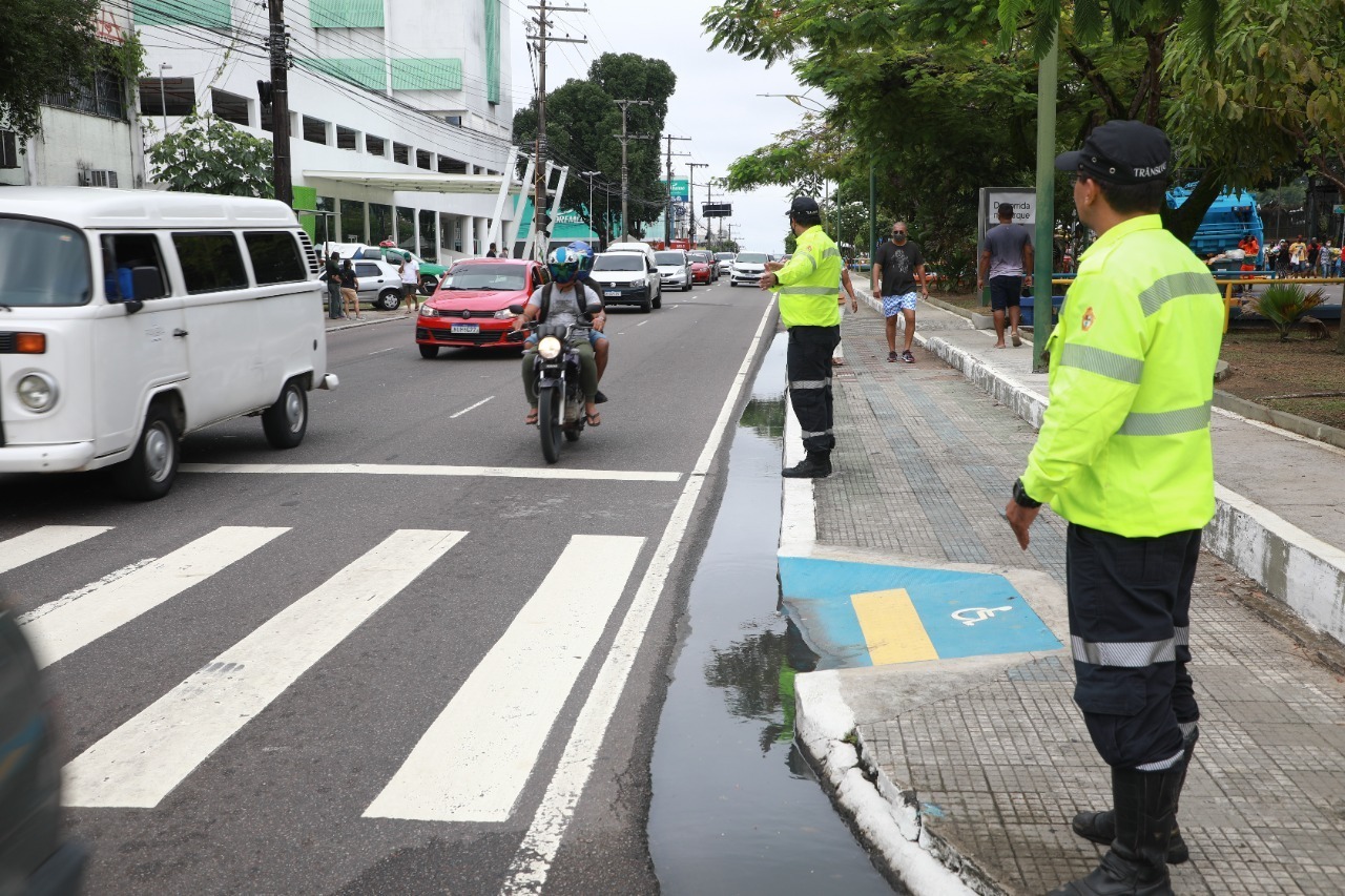 Manaus terá mais ônibus e agentes nas ruas para ajudar candidatos do Enem neste domingo